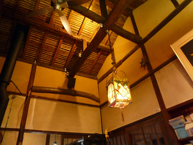 踵屋敷（キビスヤシキ）天井